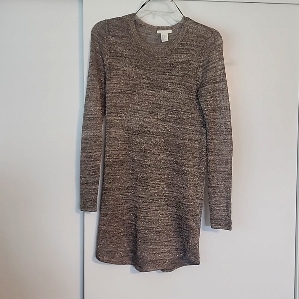 H & M shirt
